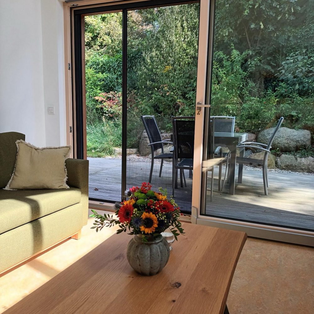 Sitzgruppe Terrasse und Gartenblick Sitzgruppe Terrasse und Gartenblick